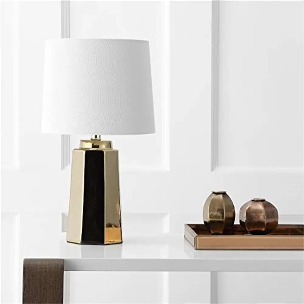 Home Office In Living Room - Lampe de table LED plaquée or
